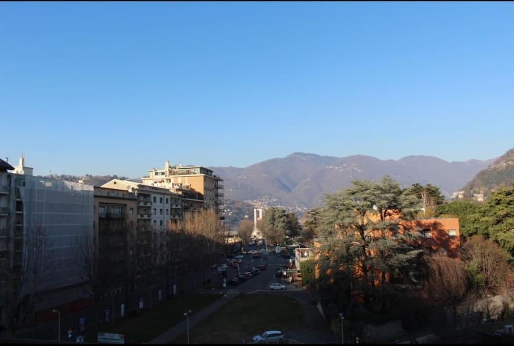 Luxury Apartment With View Como Kültér fotó